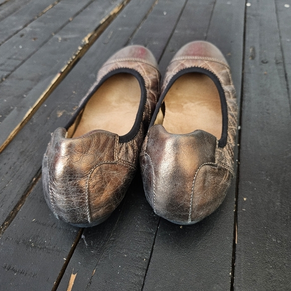 Vionic Women's 8 Ava Metallic Brown Quilted Ballet Flats Shoes Comfort Comfy - Picture 4 of 8